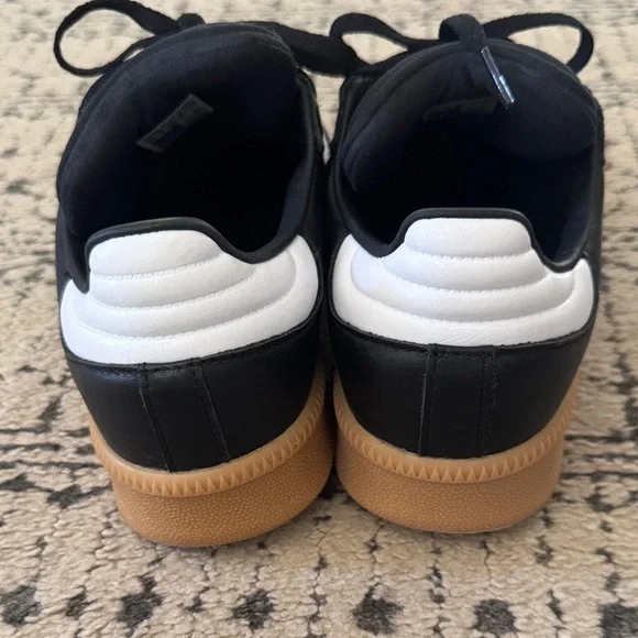 Adidas Samba Black White Gum Sole Sneakers - Picture 2 of 6